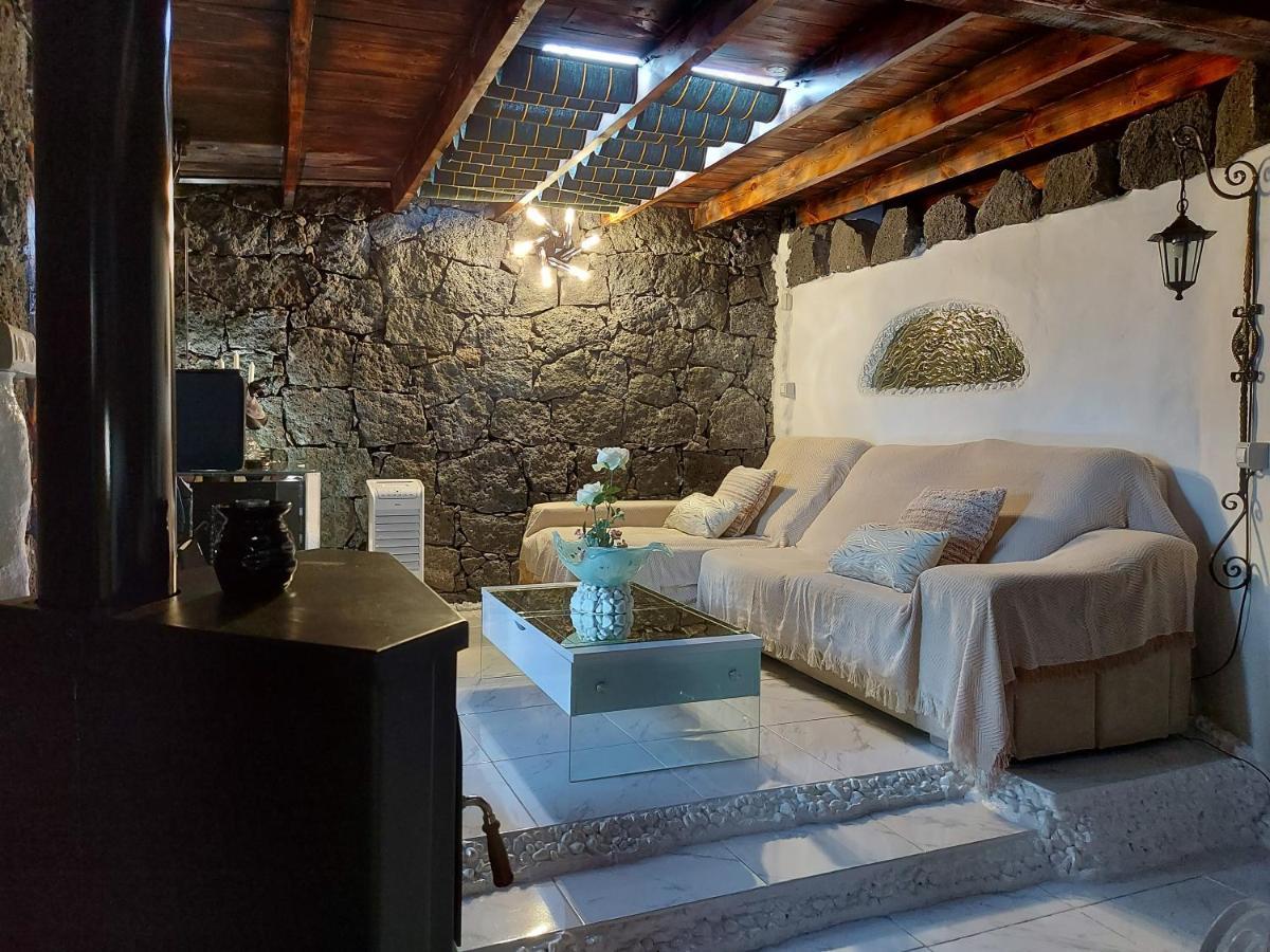 Aloelux Villa ! - Private Villa With Jacuzzi, Cinema ,Massage ,Wonderful View, Art Desing Villa Conil Exterior photo