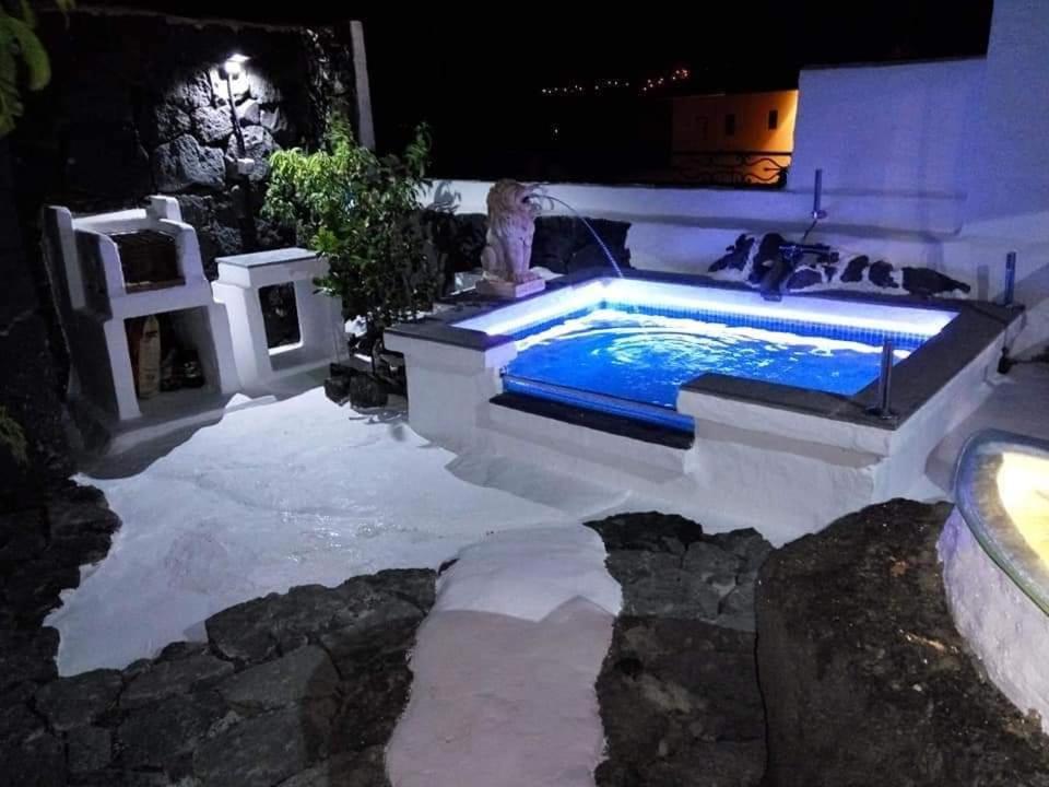 Aloelux Villa ! - Private Villa With Jacuzzi, Cinema ,Massage ,Wonderful View, Art Desing Villa Conil Exterior photo
