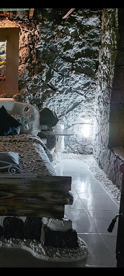 Aloelux Villa ! - Private Villa With Jacuzzi, Cinema ,Massage ,Wonderful View, Art Desing Villa Conil Exterior photo